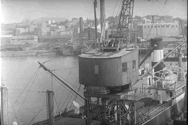 Looking south towards Mt Eden (rear) from the Kings Wharf....