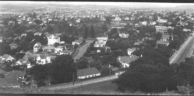 Looking east north east from Mount Hobson showing Remuera Road....