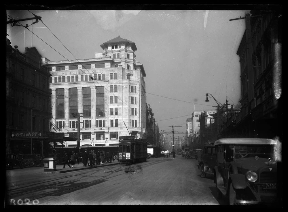 Looking from the west side of lower Queen Street towards the....