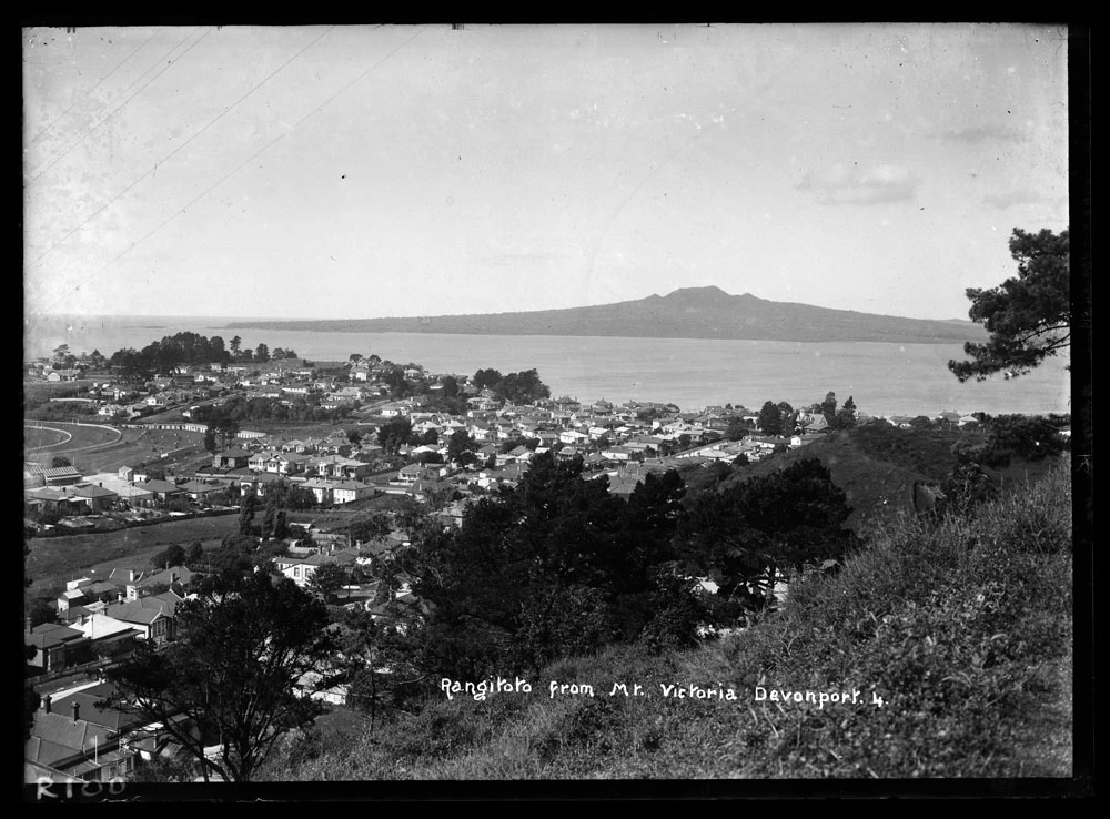 Rangitoto from Mt Victoria, Devonport,4