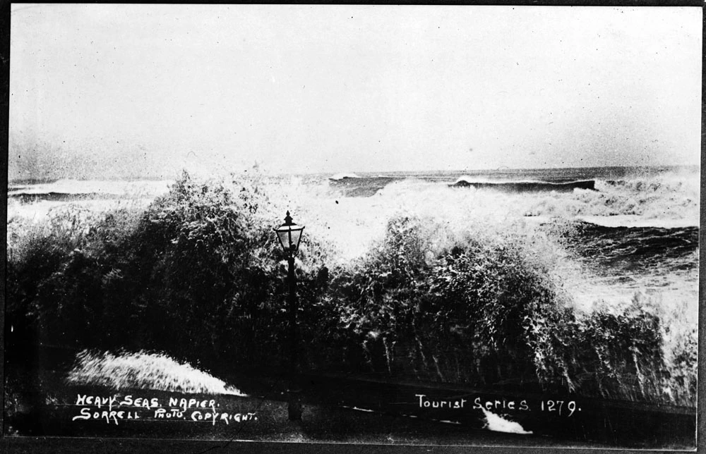Heavy Seas Napier Sorrell Photo Copyright Tourist Series 1279