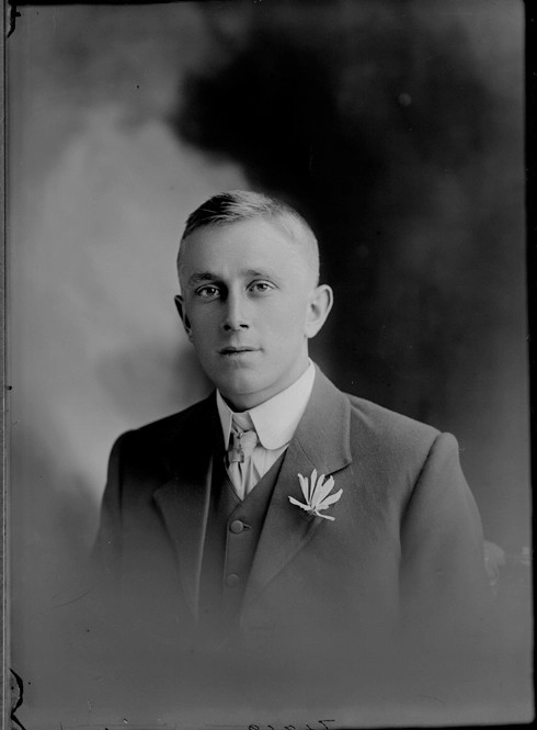 Mr Blundell 1911