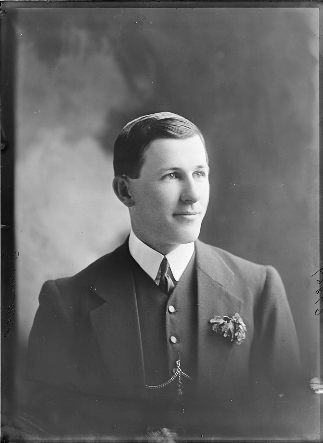 Mr Roberts 1911