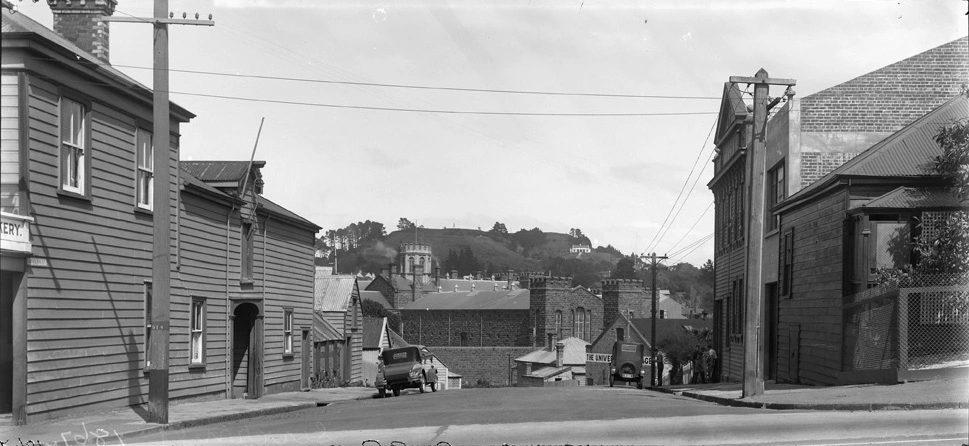 Looking south from Khyber Pass Road along Severn Road...1929