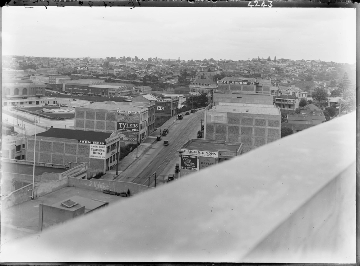 Looking east southeast over Auckland from Emily Place...1931