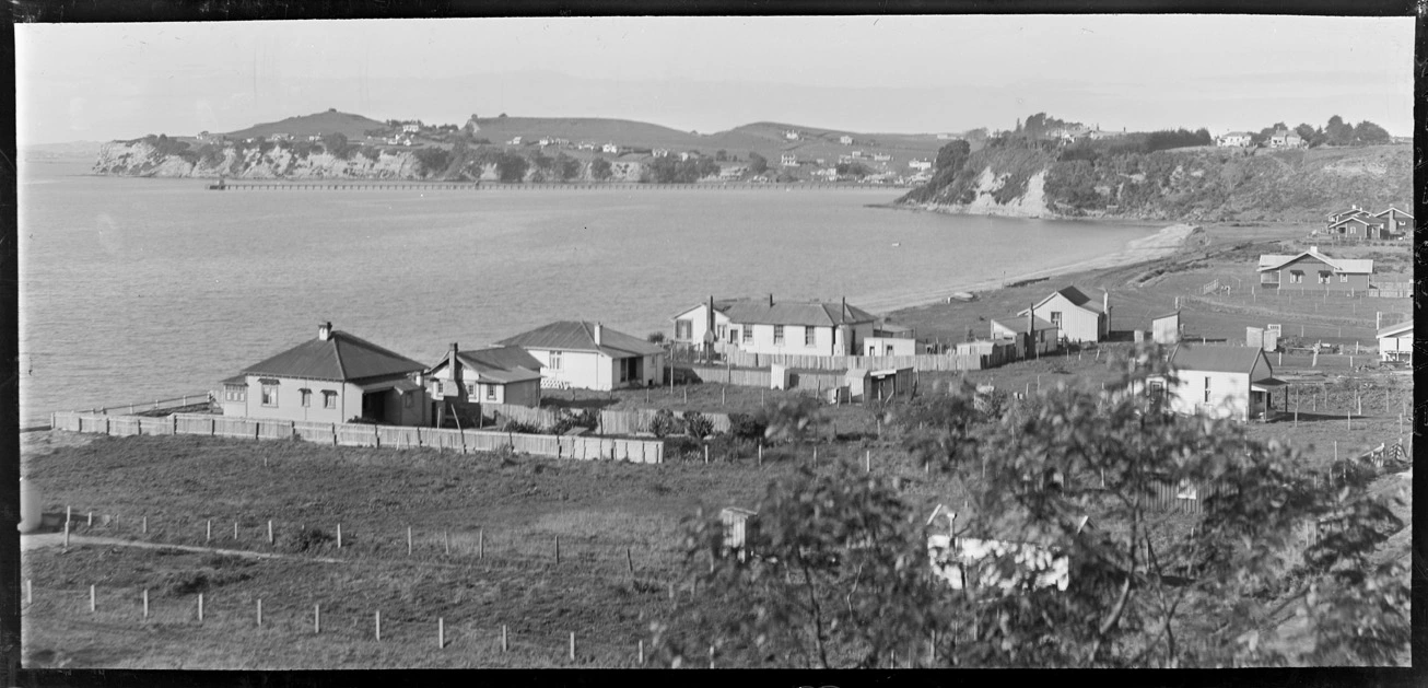 Looking east from Pipimea Head across Kohimarama to St Heliers...1920