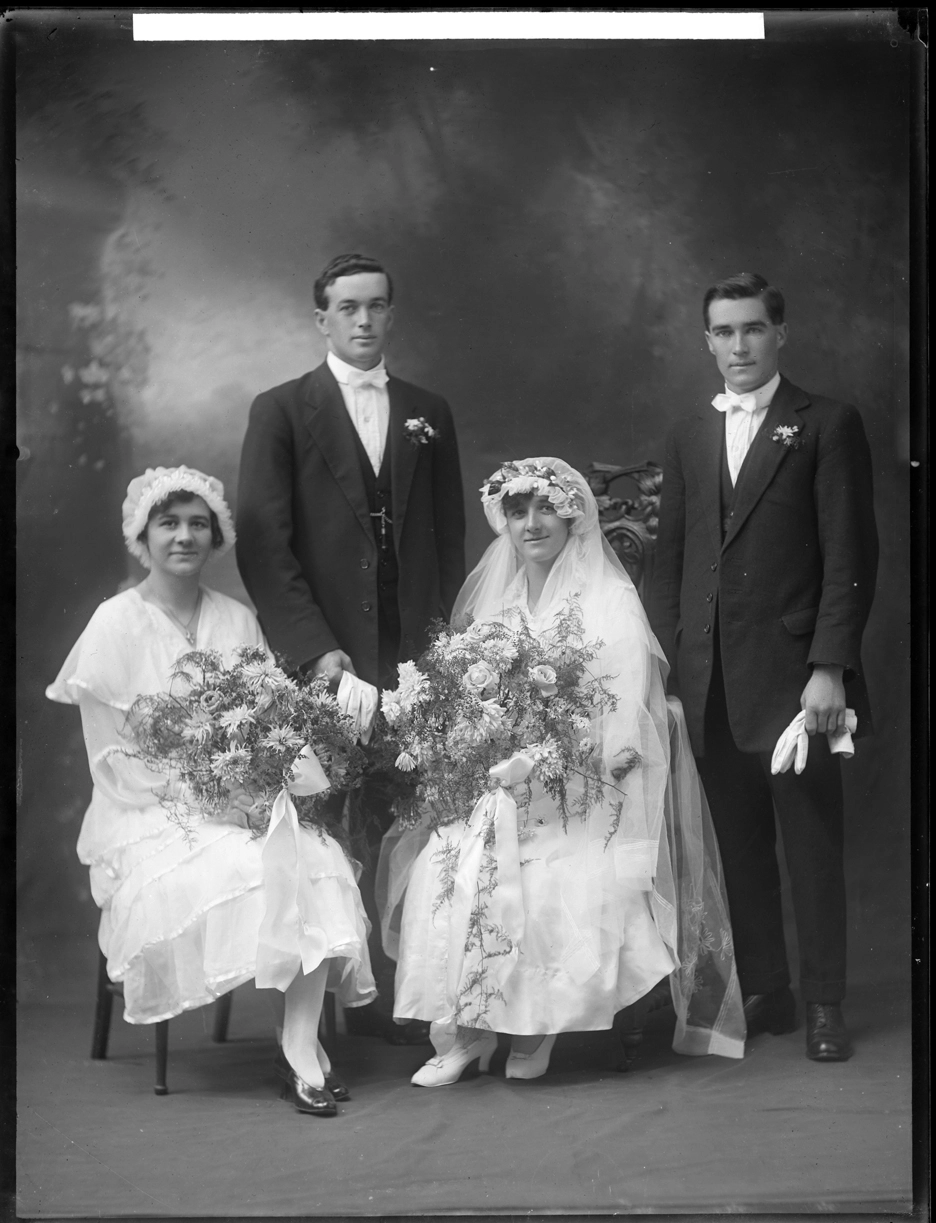 Hosking wedding portrait