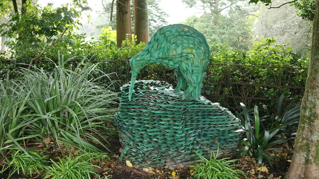 "Topiary Kiwi"