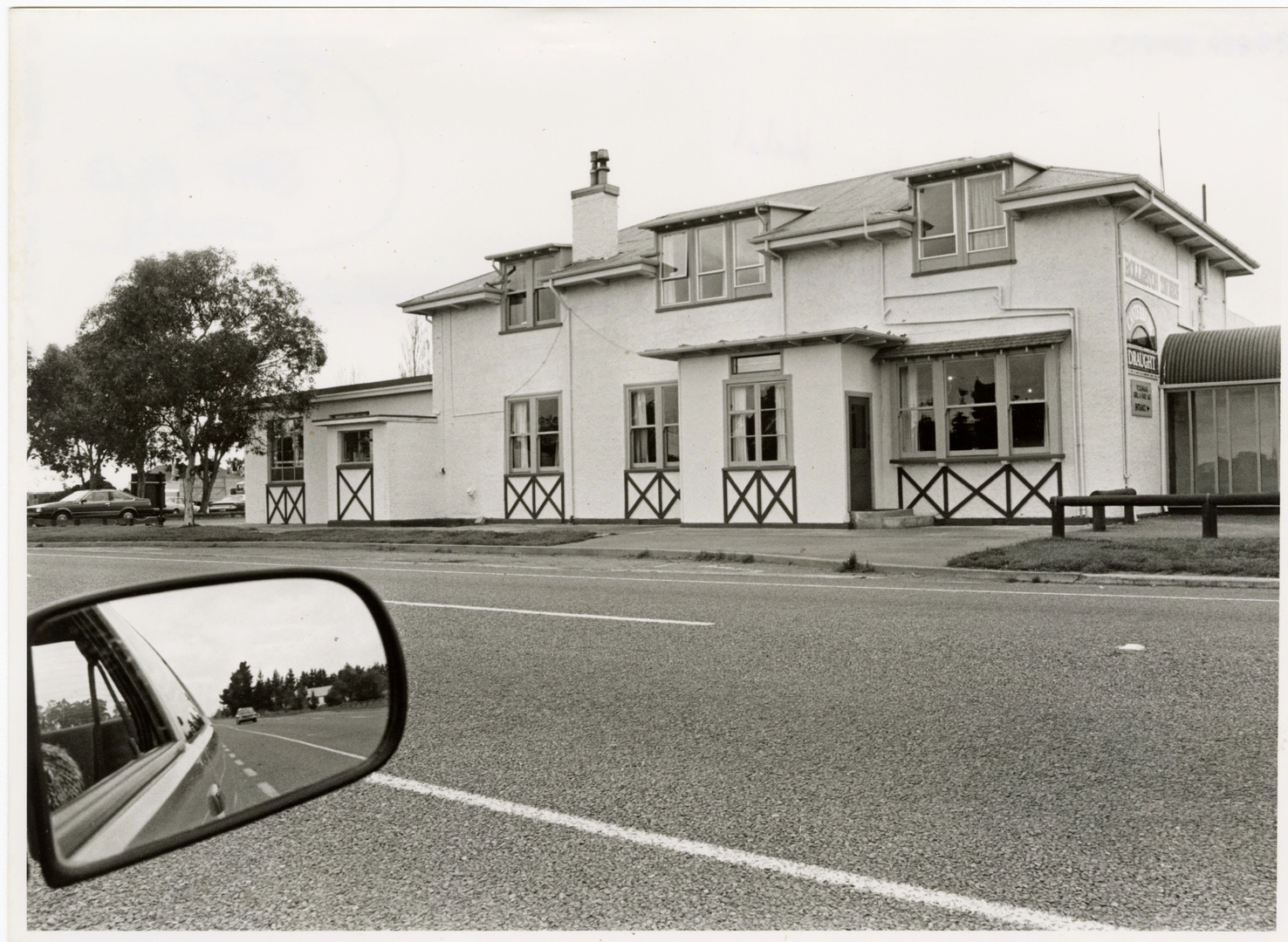 Rolleston Hotel