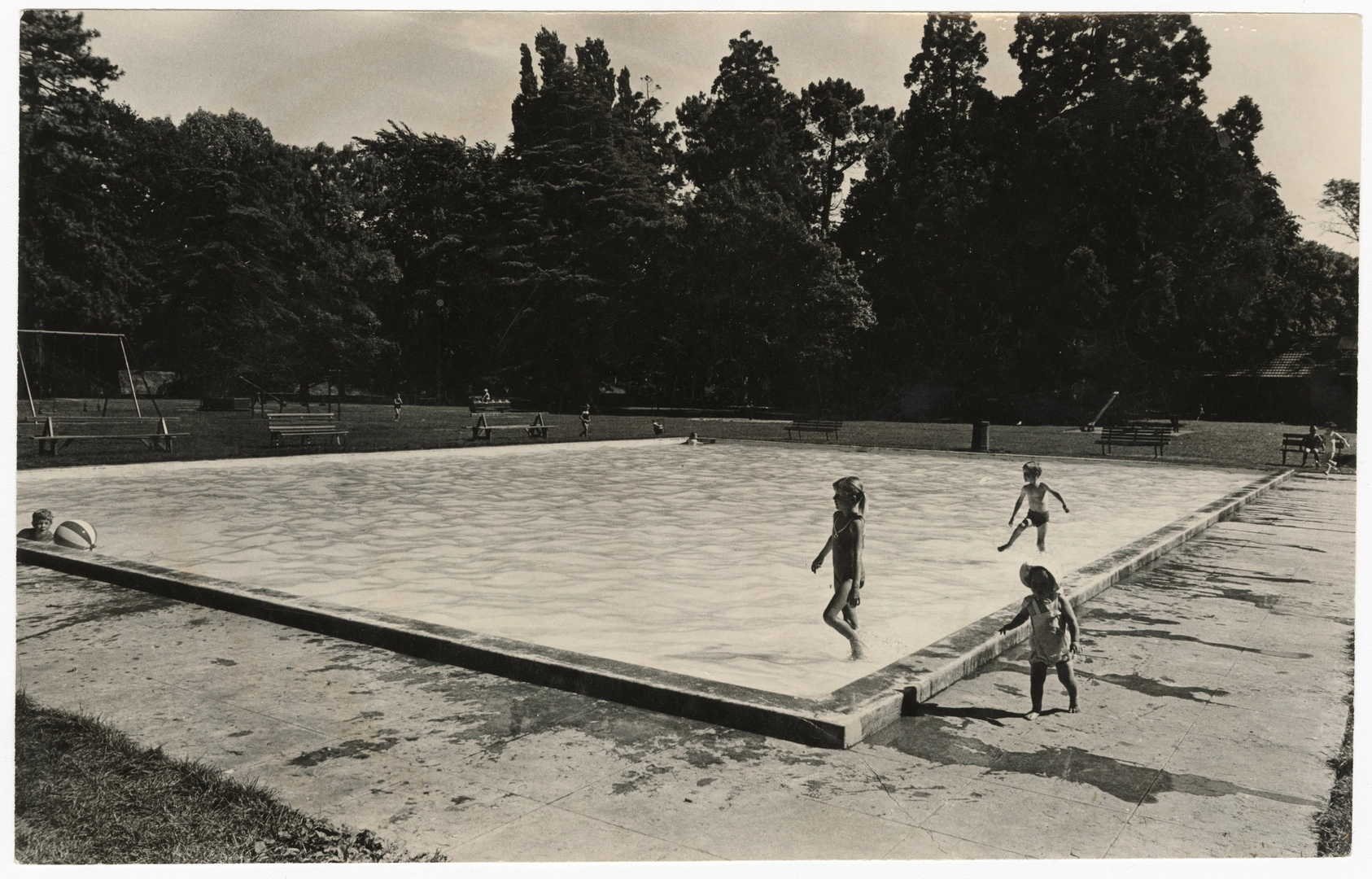 Botanic Gardens paddling pool