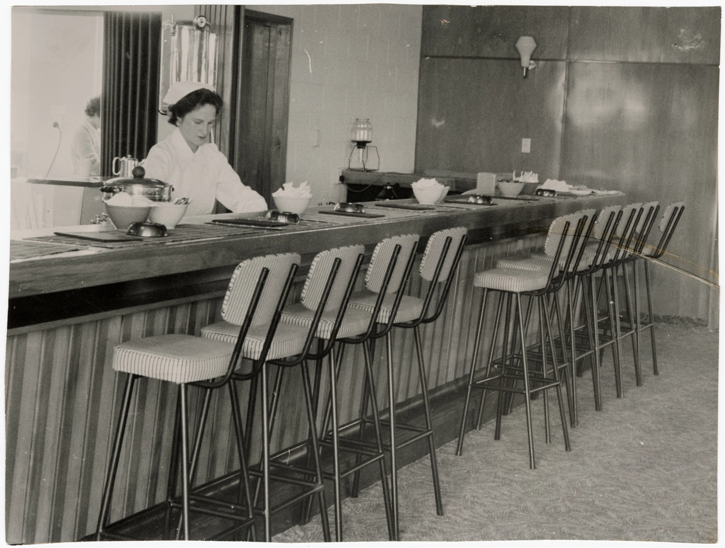 Shirley Lodge bar