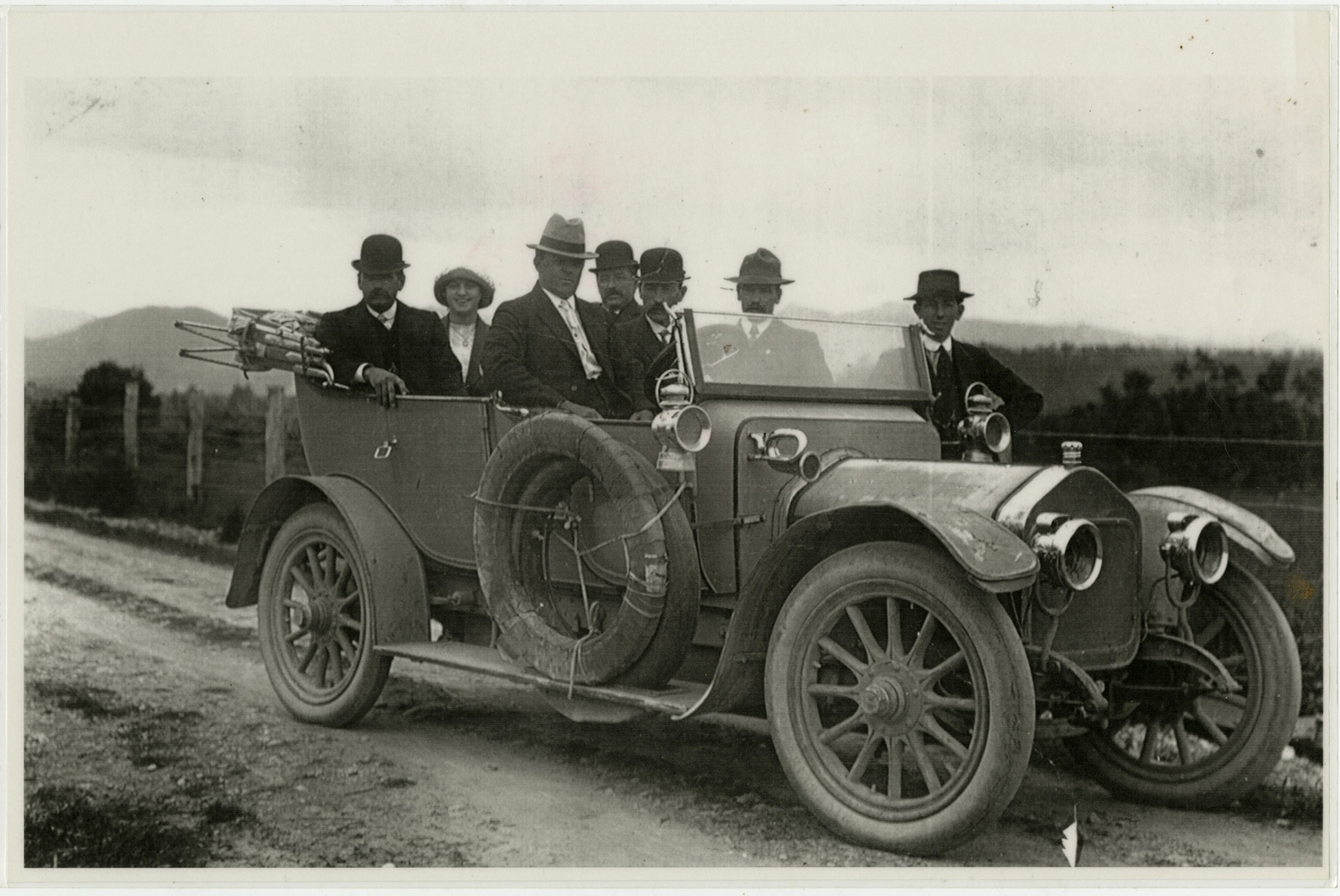 7 seater 1908 Wolseley