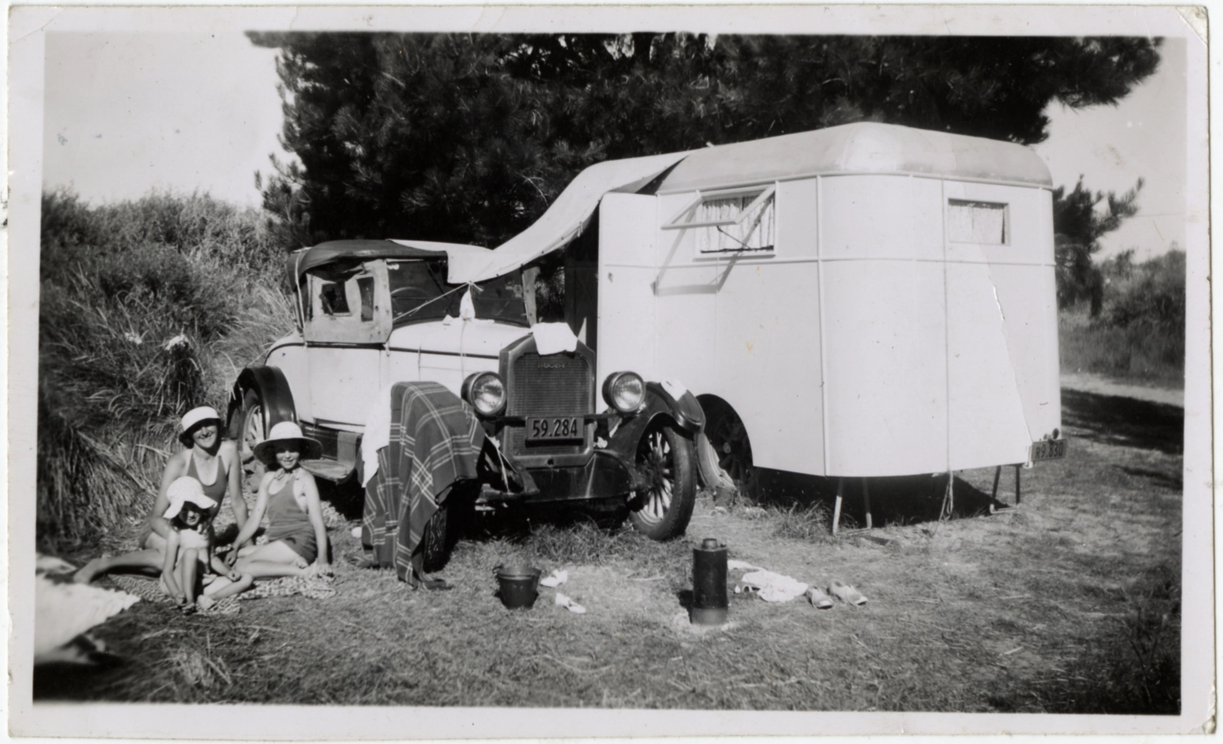 Camping at Leithfield Beach