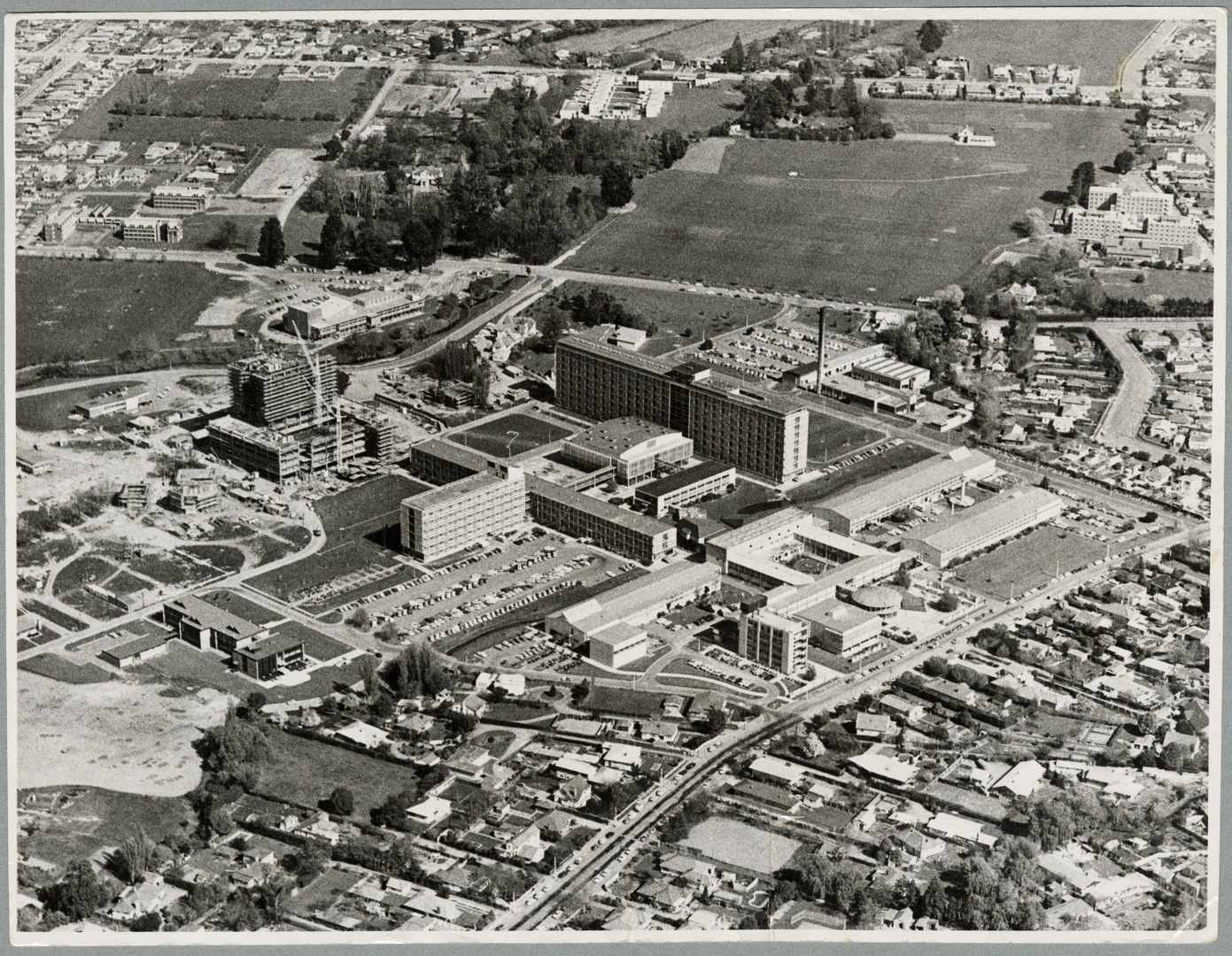 Construction of university campus in Ilam