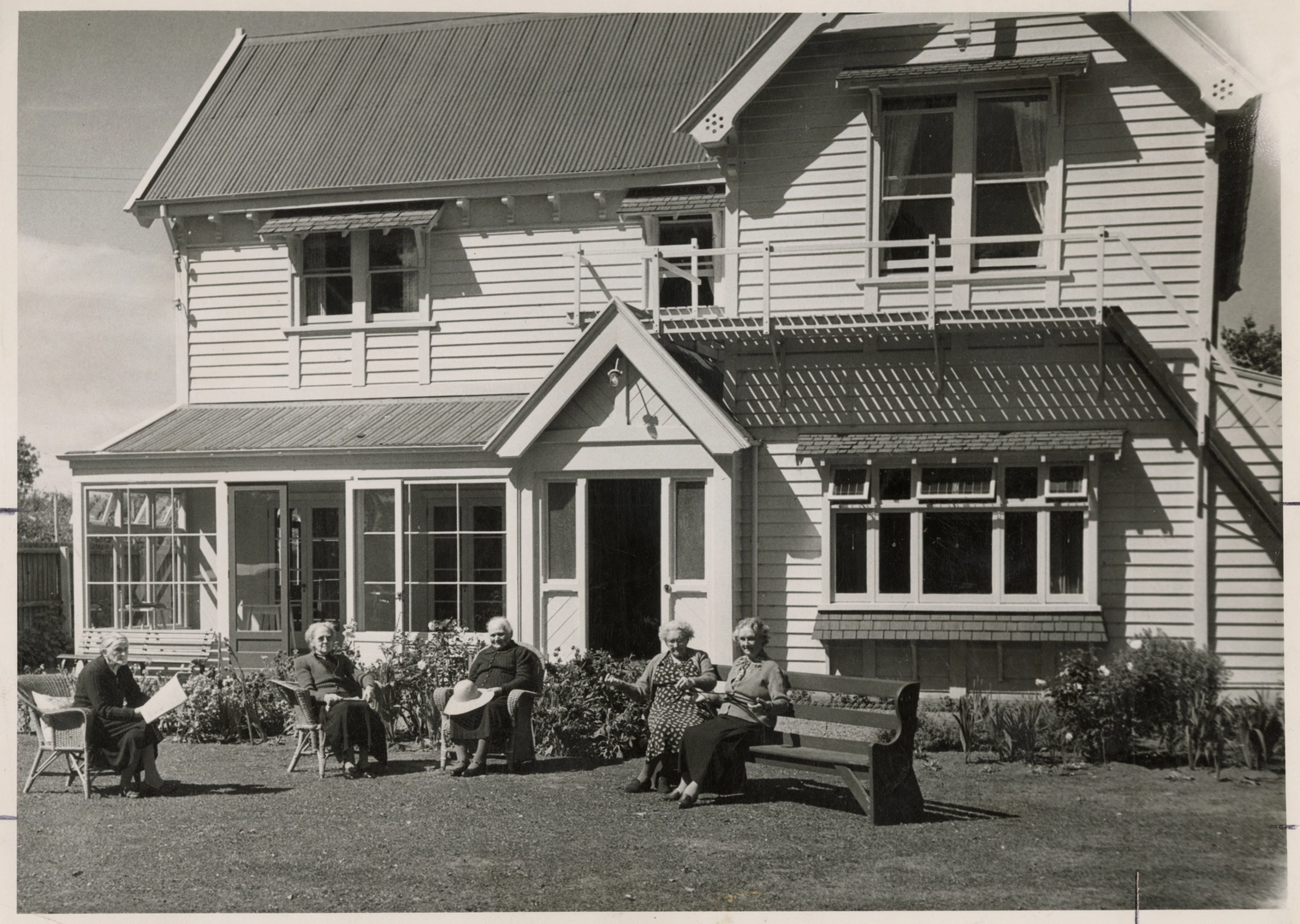 Residents of Woodchester Eventide Home