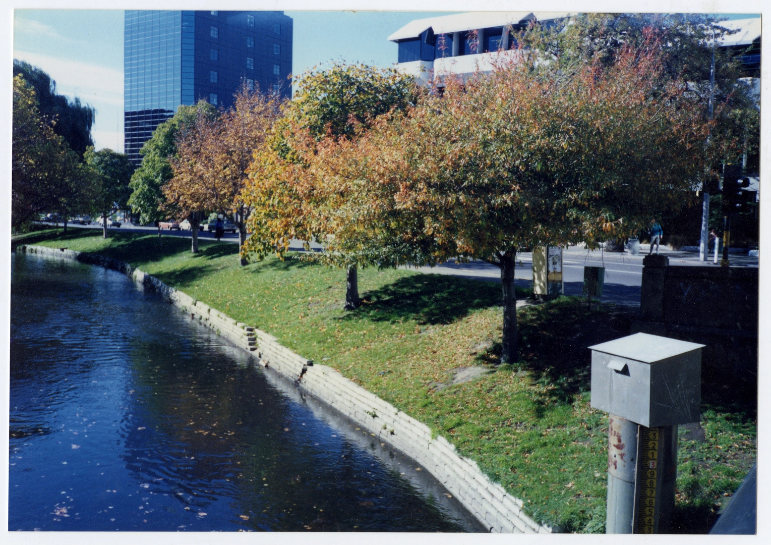 Avon River and Victoria Square Tower, Oxford Terrace