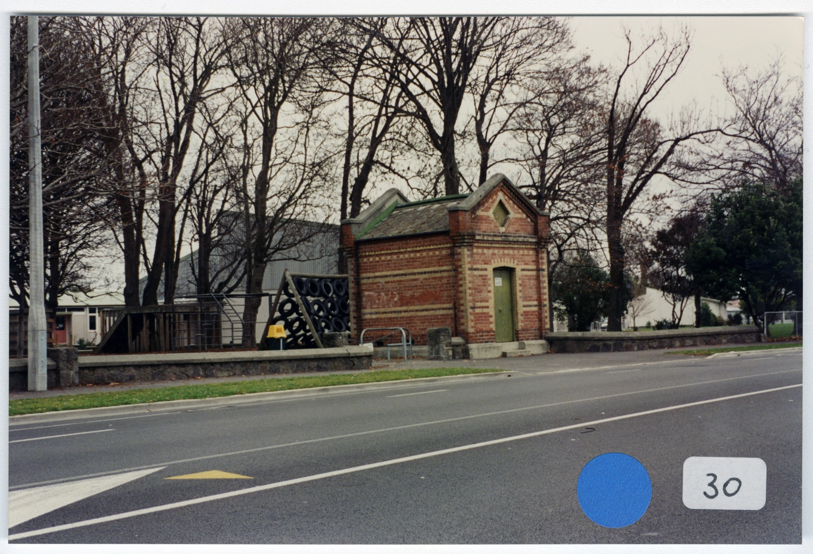 Ferry Rd (Woolston Park)