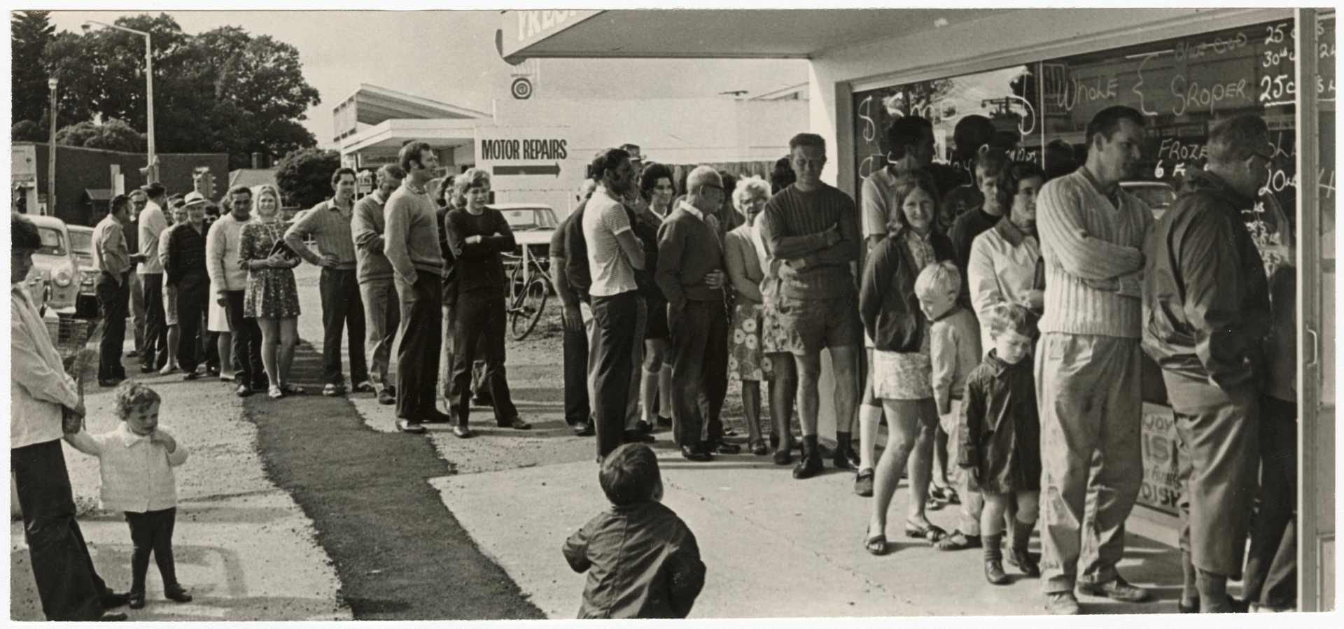 Mather's fish shop, Fendalton