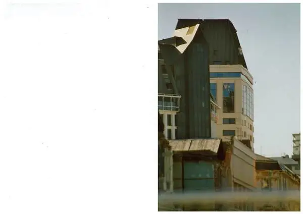 Hotel Grand Chancellor damage