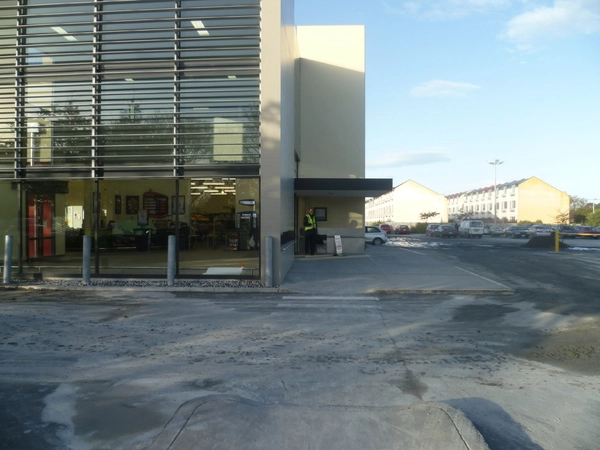 New World Stanmore closed