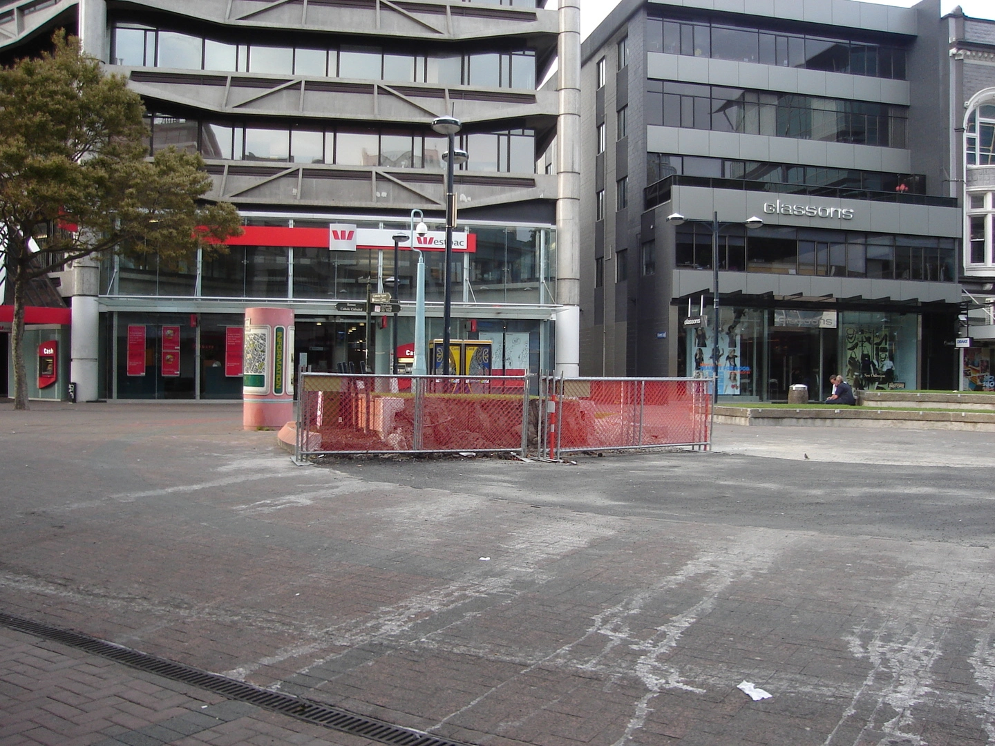 Cashel Street Westpac and Glassons