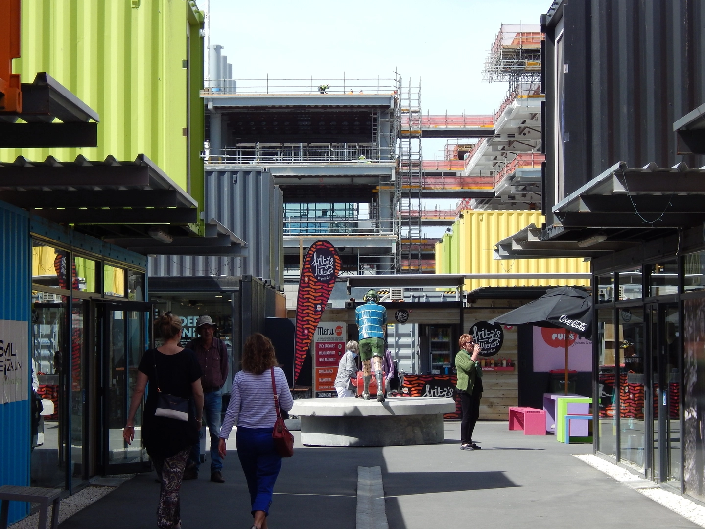 ReStart Mall container shops