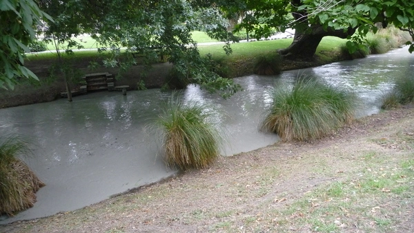 Avon River reacts to Feb 2011 earthquake