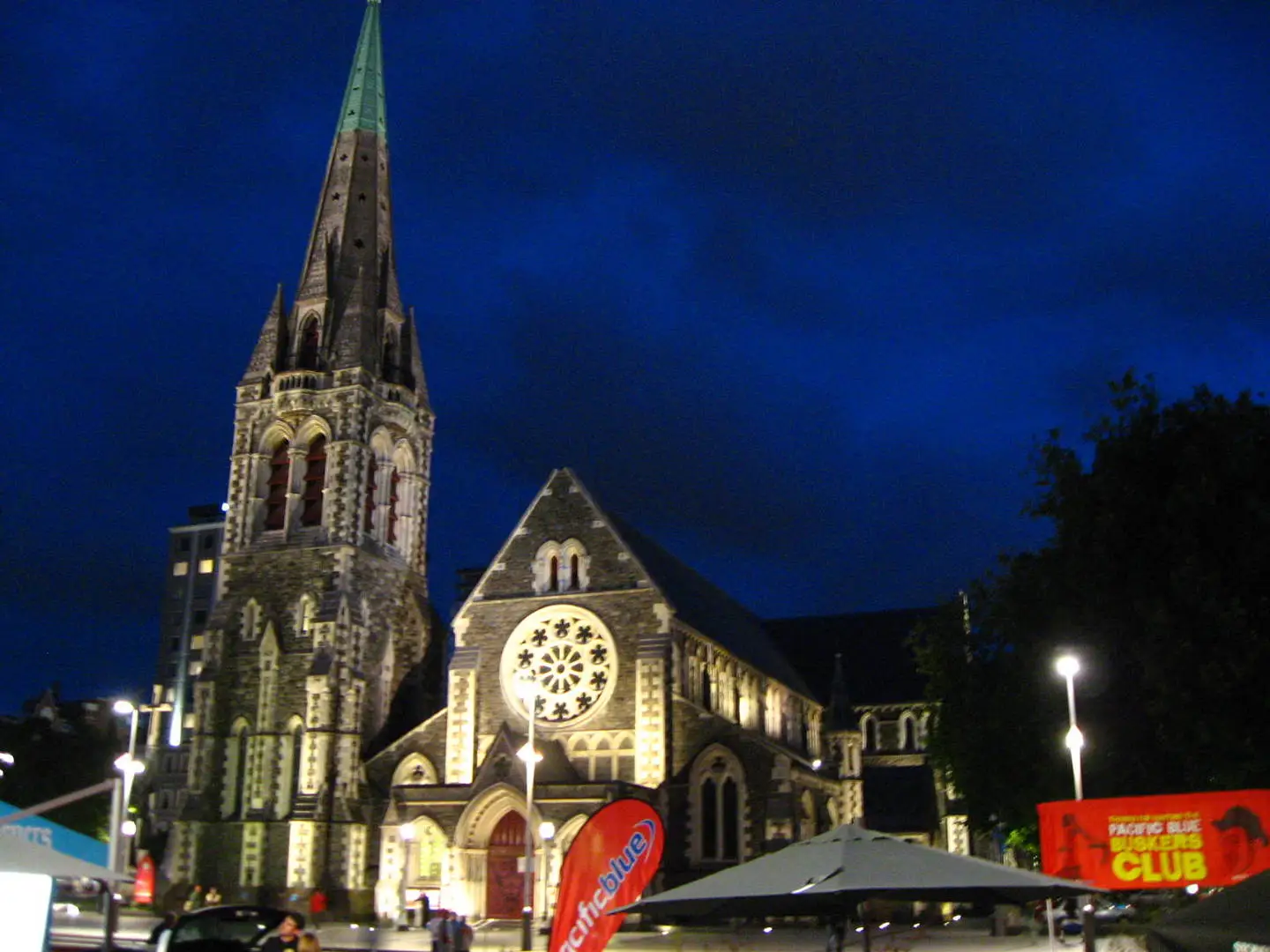 Pacific Blue Buskers Club in Cathedral Square