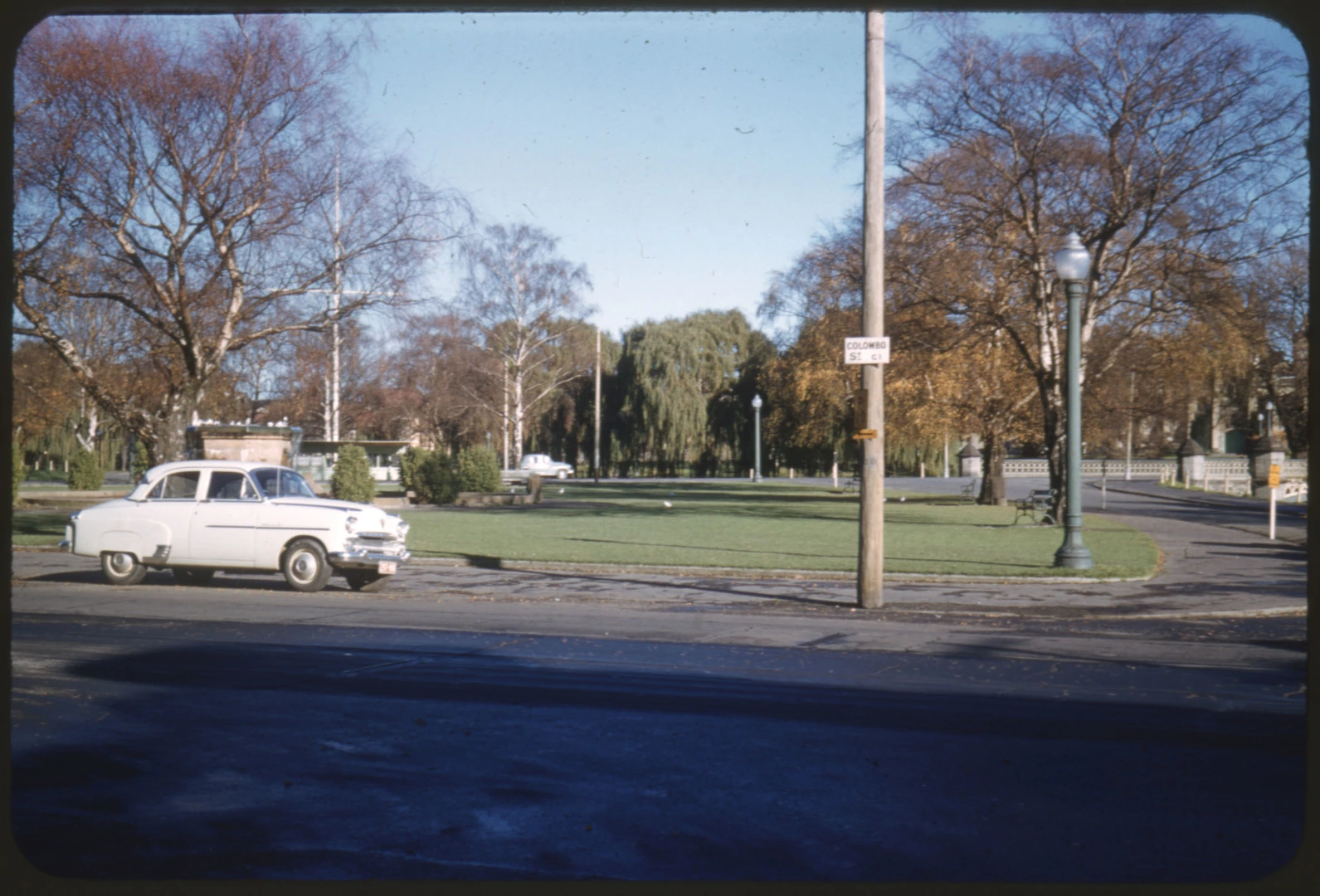 Car at Victoria Square