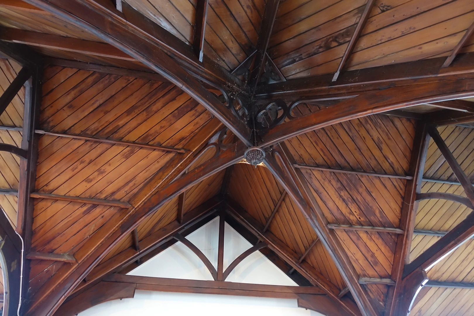 Wooden vaulted ceiling, Linwood Congregational Church