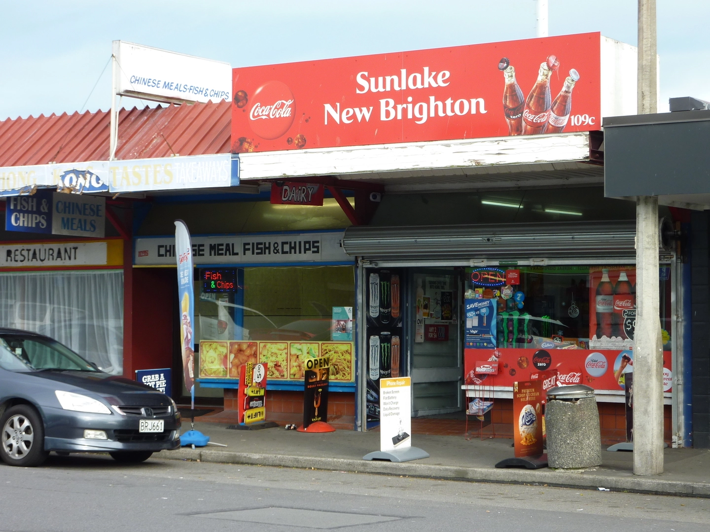 Sunlake New Brighton Dairy on Seaview Road
