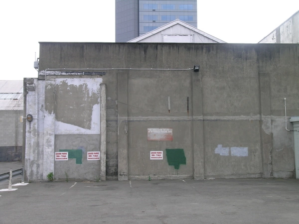 Car park at rear of 154 Armagh Street