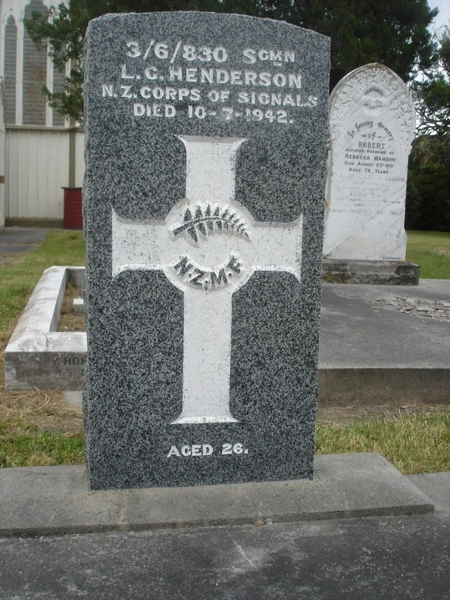 Headstone for L. C. Henderson