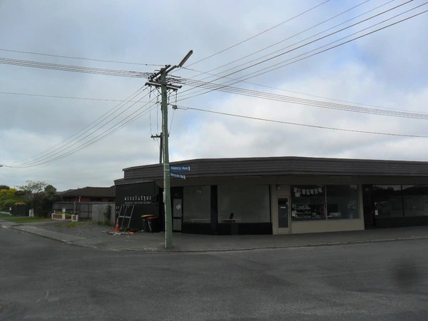 Weston Road and Nancy Avenue corner shop