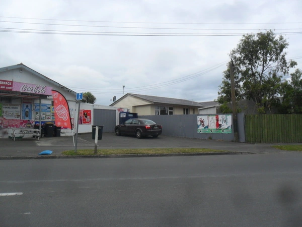 Dairy on Lake Terrace Road