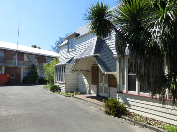 221 Armagh Street