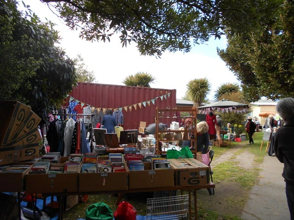 Shabby Chic Market Preparation