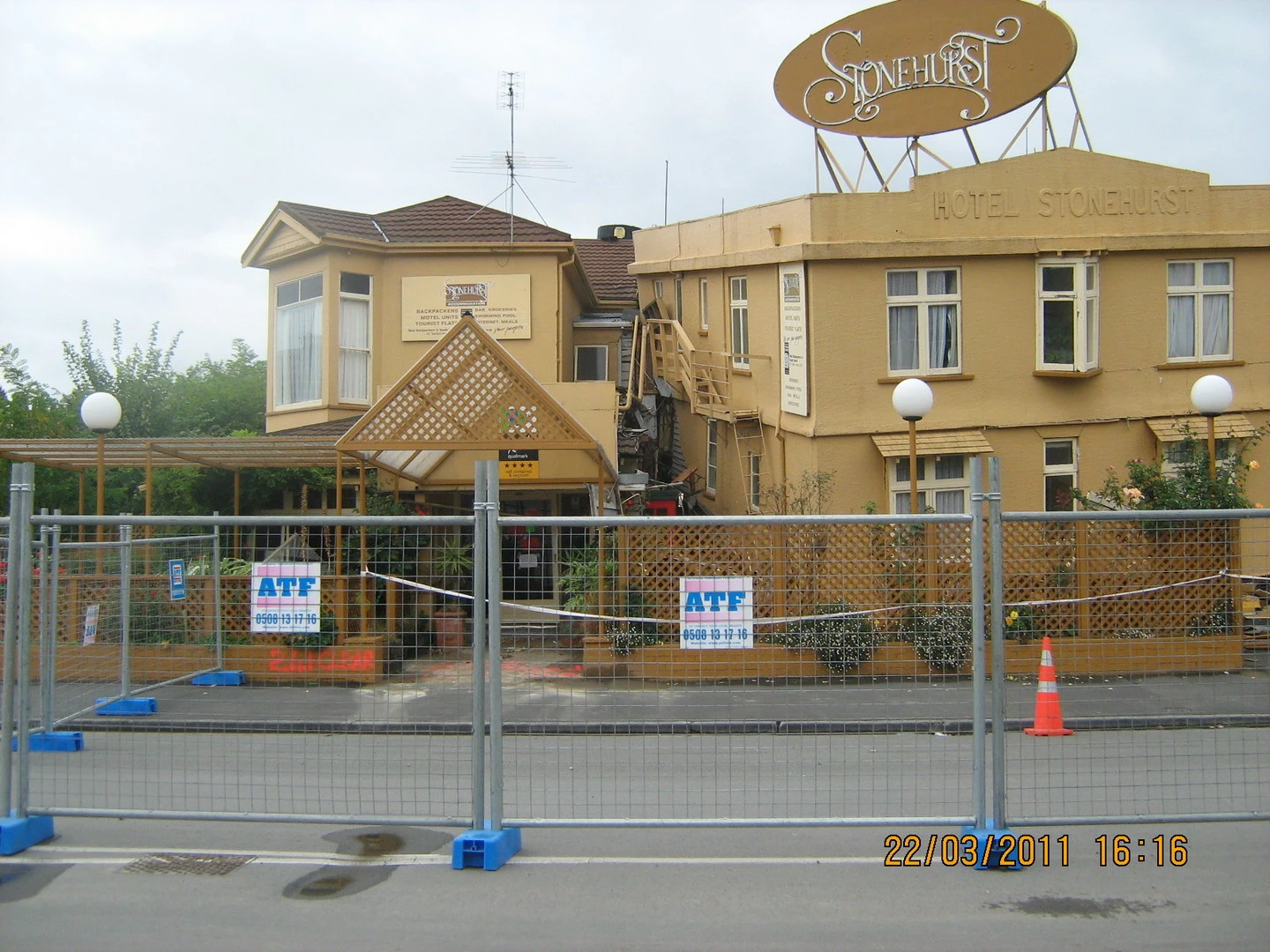 Gloucester Street entrance to Hotel Stonehurst
