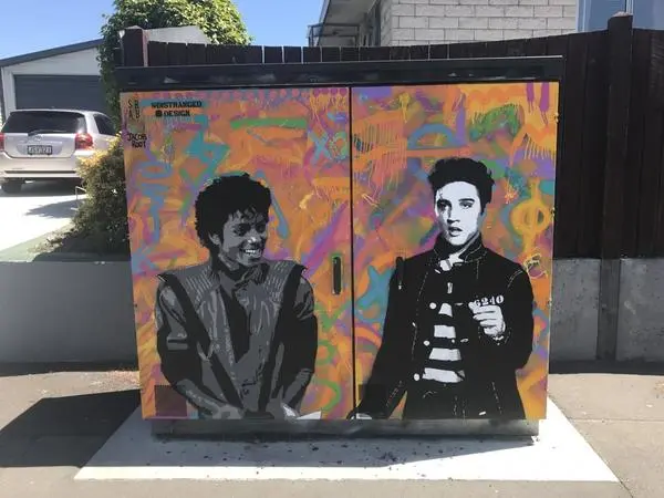 Jacob Root utility box – Gayhurst Road