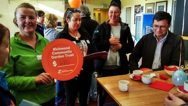 Z Energy donation to Richmond Community Garden