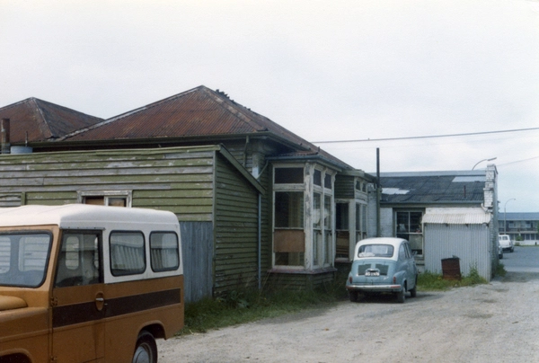 Cars outside 335 Stanmore Road
