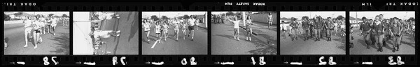 Groups running in the City to Surf