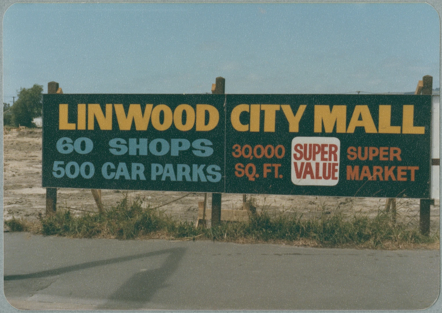 Linwood City Mall sign