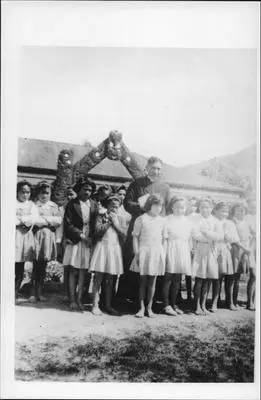 Panguru.St Joesph's School. Visit of Pa Wiremu Te Awhitu with girls.