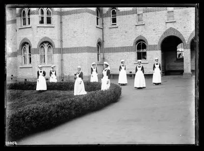 [Staged portrait of female attendants, Avondale Lunatic Asylum]