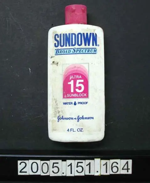 Broad Spectrum Sunblock: Johnson & Johnson Sundown