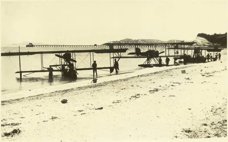 Black and white photograph of Walsh Brothers Flying School planes on the beach at Mission Bay