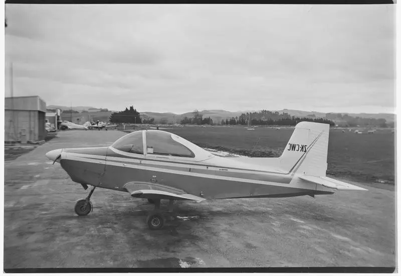 Gore 23.8.69 ZK-CWC AESL Airtourer 115