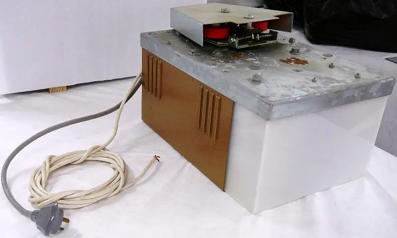 Automatic Garage Door Opener Robolift