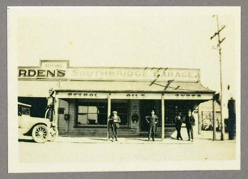 Copy photograph of Southbridge Garage owned by Oscar Garden